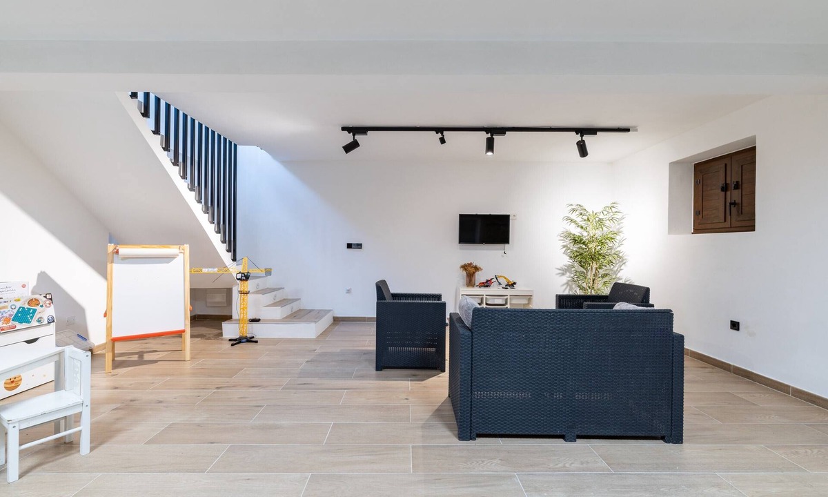 Vigo House | Casa Pepita: Quiet Location, Garden and Wi-Fi
