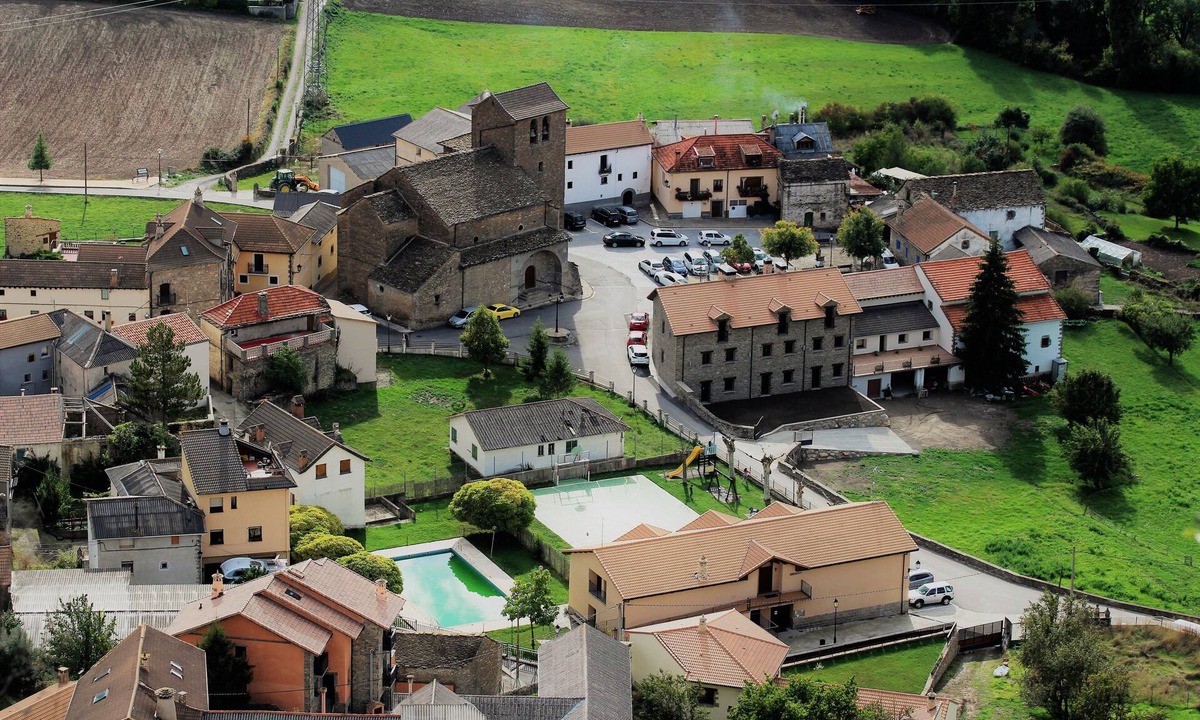 Yebra de Basa Cottage | Casa Pérez, new rural house in the Aragonese Pyrenees! Since December 2018!