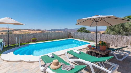Antequera House | Casa Pulirio Antequera - La Higuera by Ruralidays