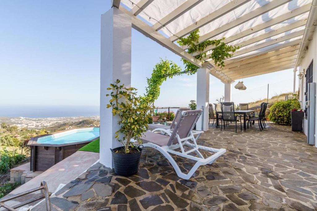 Torrox Villa | Casa Rural Bea Torrox vista 360º