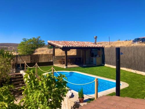 Arbancon House | Casa Rural Las Albertas