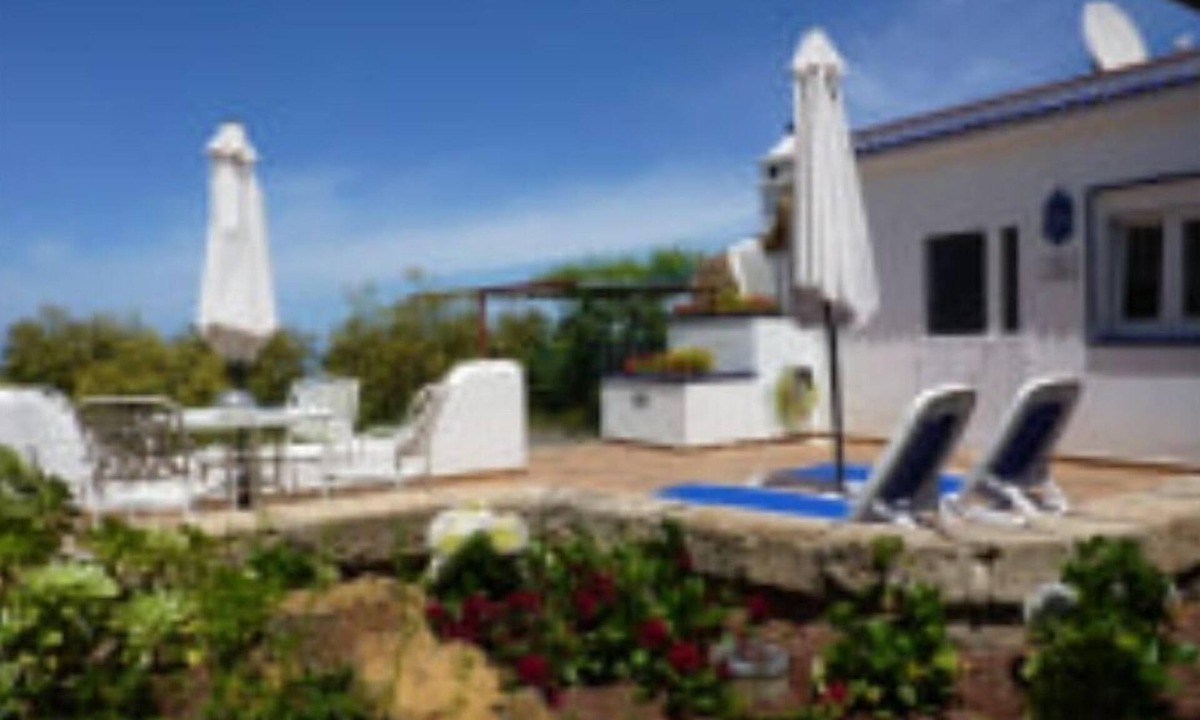 La Matanza de Acentejo House | Casa Saskia with view to Avocado plantation and Atlantic. Heated Poolarea