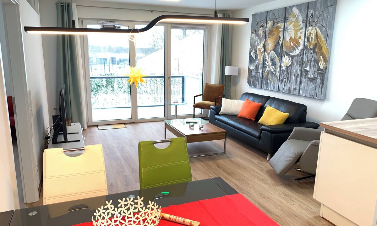 Wismar Apartment | Casada: 3-room apartment near the lake, 10 min picturesque walk to the old town