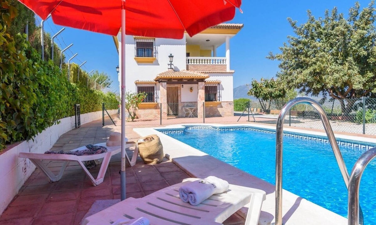 Almachar Villa | Casana Almáchar by Ruralidays