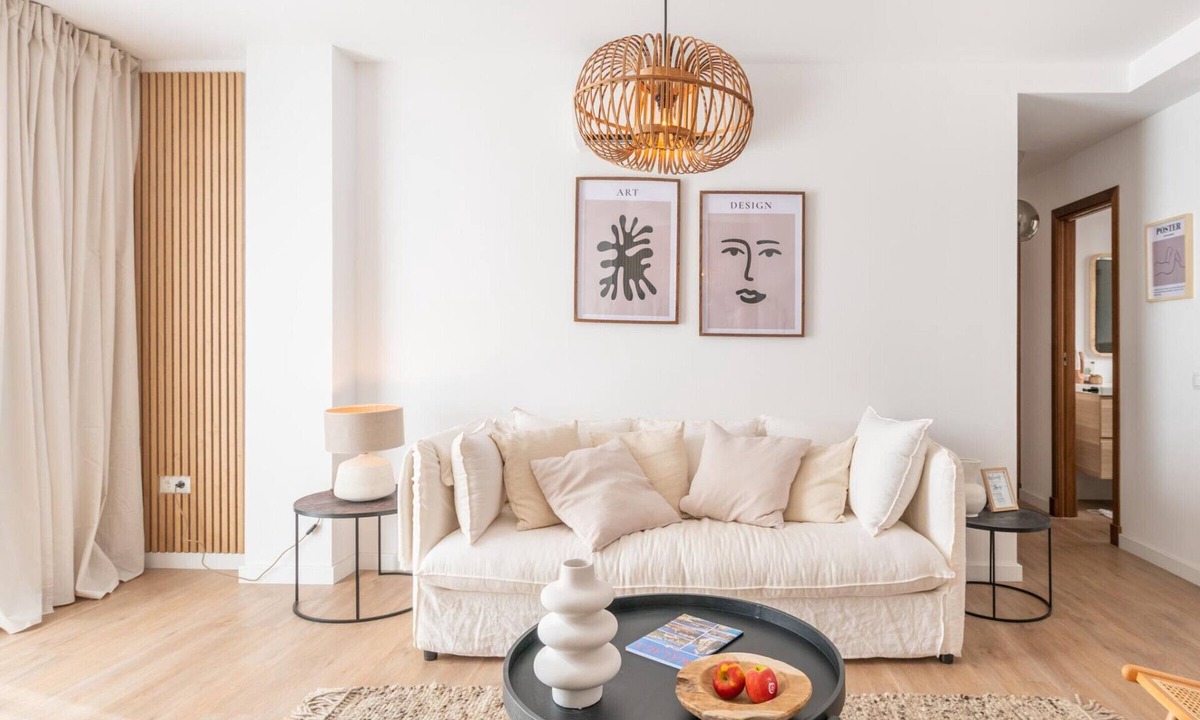 La Trinidad Apartment | Central Malaga Apartment - 2 Bedrooms, New and Equipped