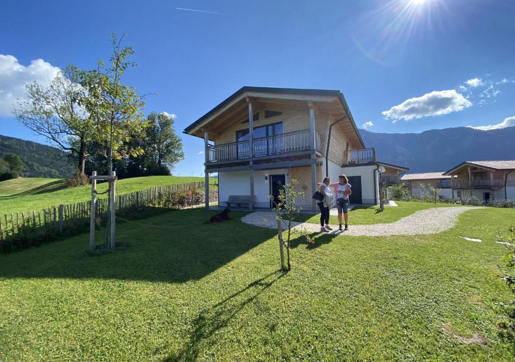 Inzell Ski Chalet | Chalet Alpenzauber mit beheiztem Pool, Inzell