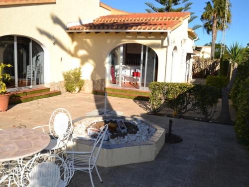 Els Poblets House | Chalet familiar en Els Poblets - 3 habitaciones para 7 personas - ES-373-13