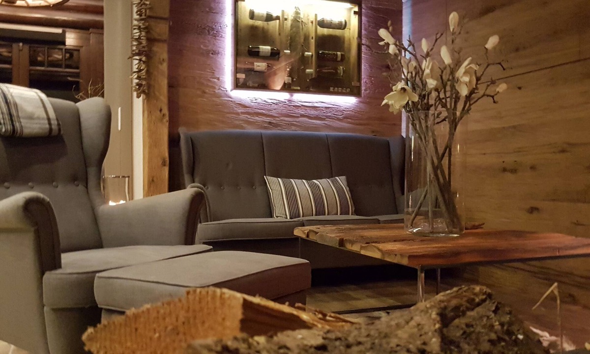 Meschede Ski Chalet | Chalet in the Sauerland ❤ exclusive log cabin by the pond