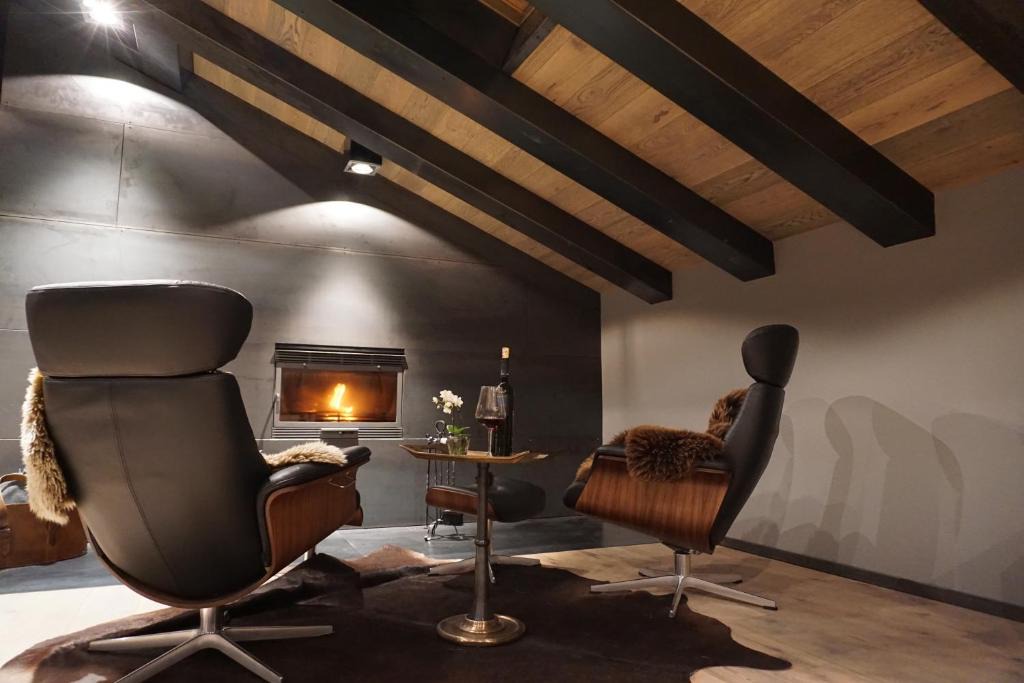 Grainau Ski Chalet | Chalet S - 5 Sterne Luxus Ferienhaus direkt am Eibsee und Zugspitze