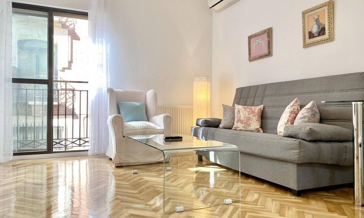Centro Apartment | Charming Gran Vía V - in the City Center