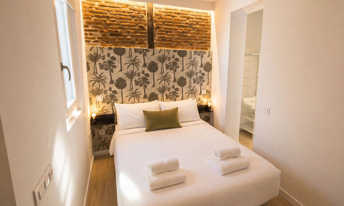 Las Acacias Apartment | Collection La Latina - Modern studio in La Latina neighbourhood