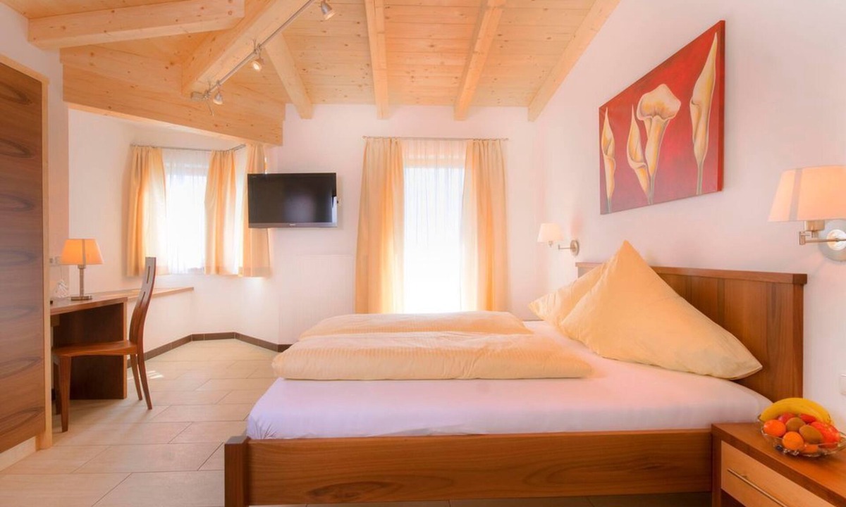 Krimml House | Comfort Double Room with Breakfast - Panoramahotel Burgeck