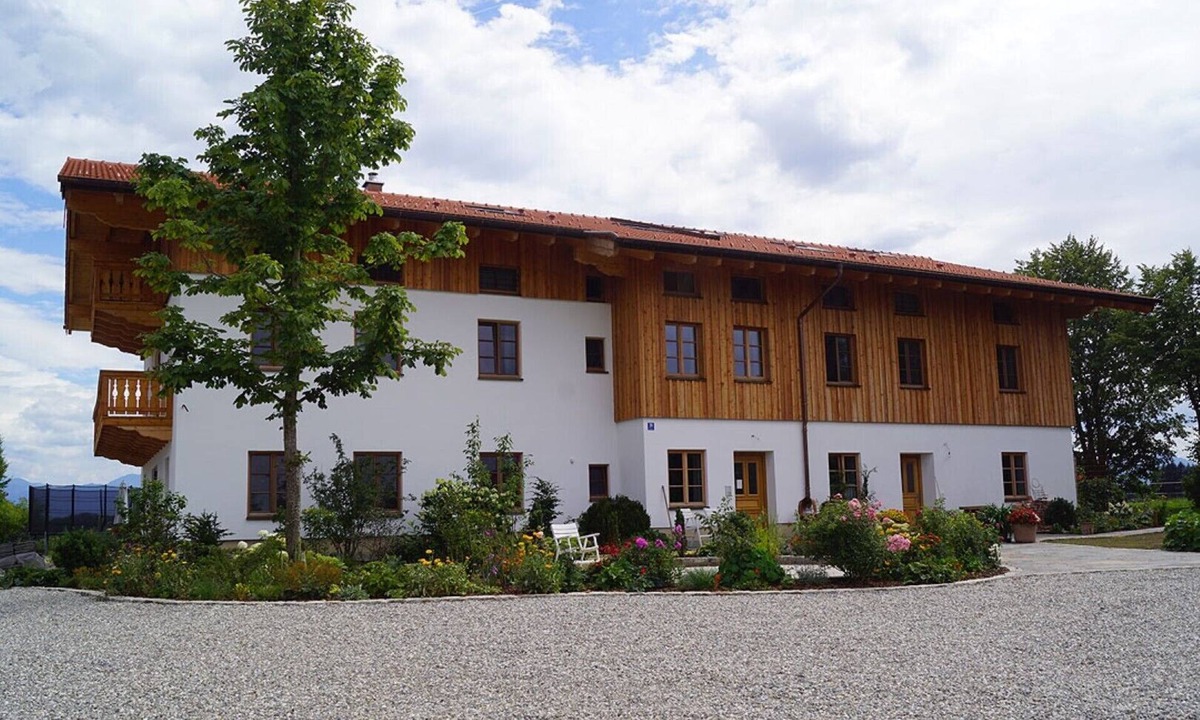 Seeon-Seebruck Apartment | Complete floor - 2 vacation apartments in the Fembacher Alm - 190 sqm