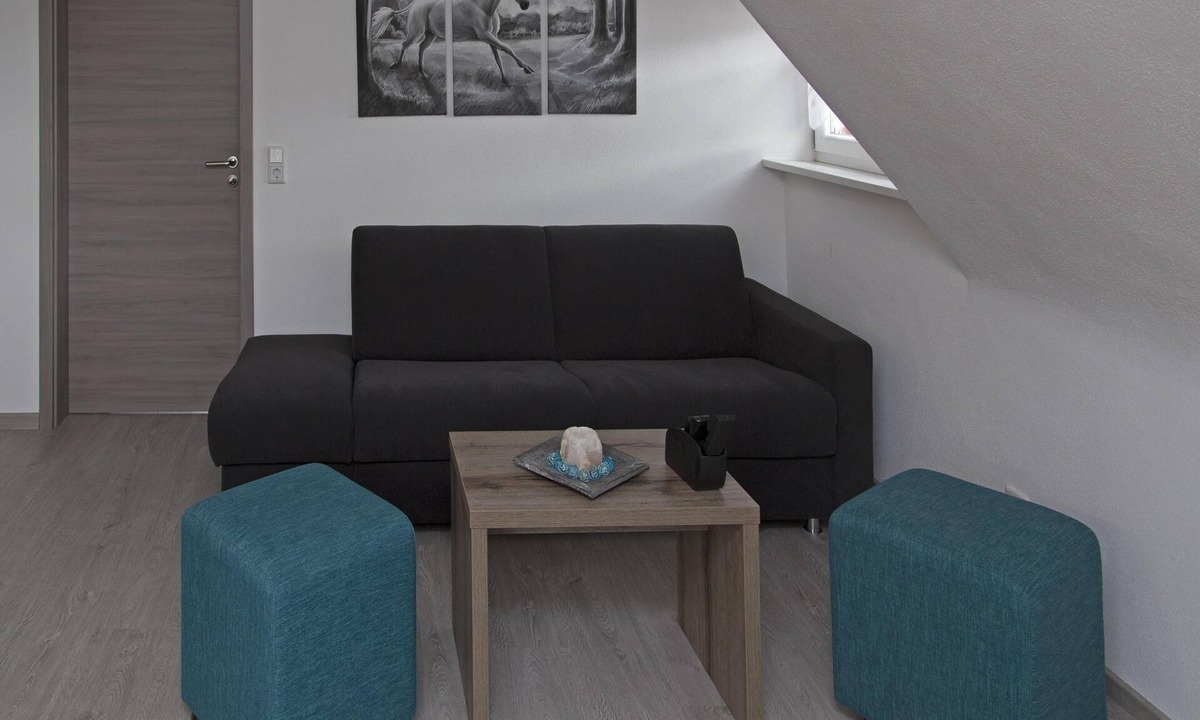 Neusitz Condo | Condo-Private Bathroom-Einhorn
