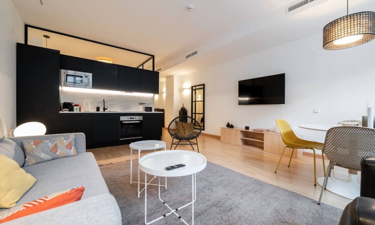 Alcobendas Apartment | Contemporary design and comfort - Alcobendas