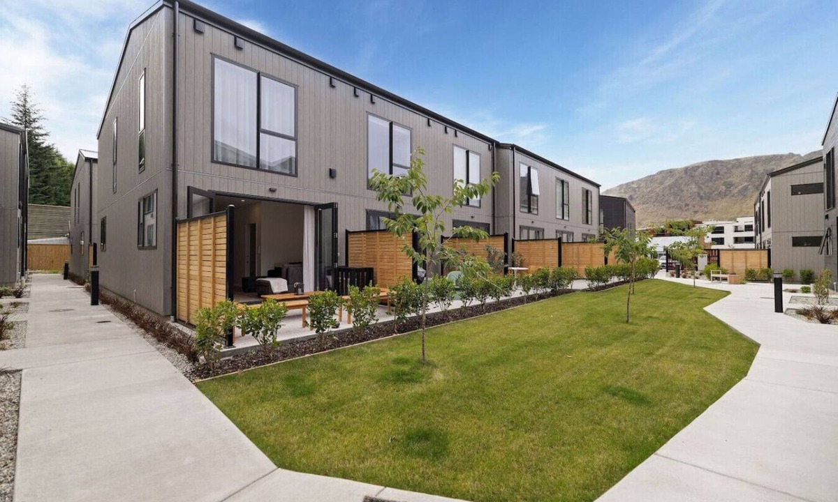 Arthur's Point Villa | Coronet Adventure Villa | Arthurs Point Stay Near Ski & Hot Pools
