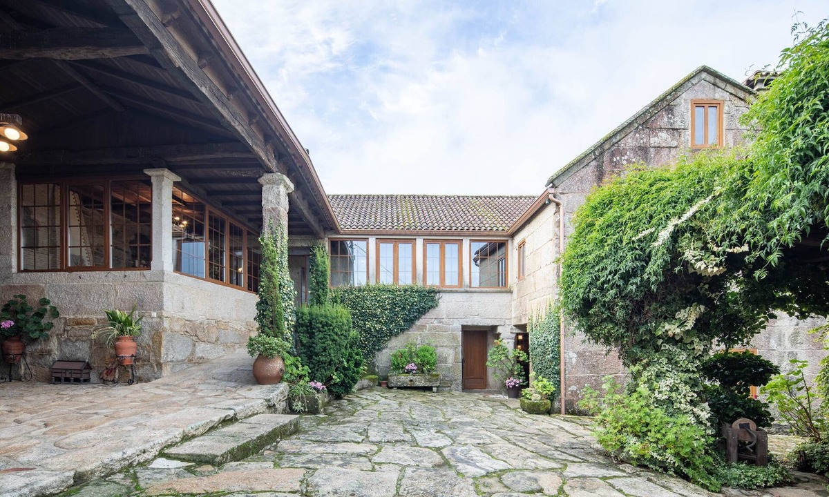 Fornelos de Montes House | Country House 'Casa Rural Magina' with Mountain View, Private Terrace and Wi-Fi