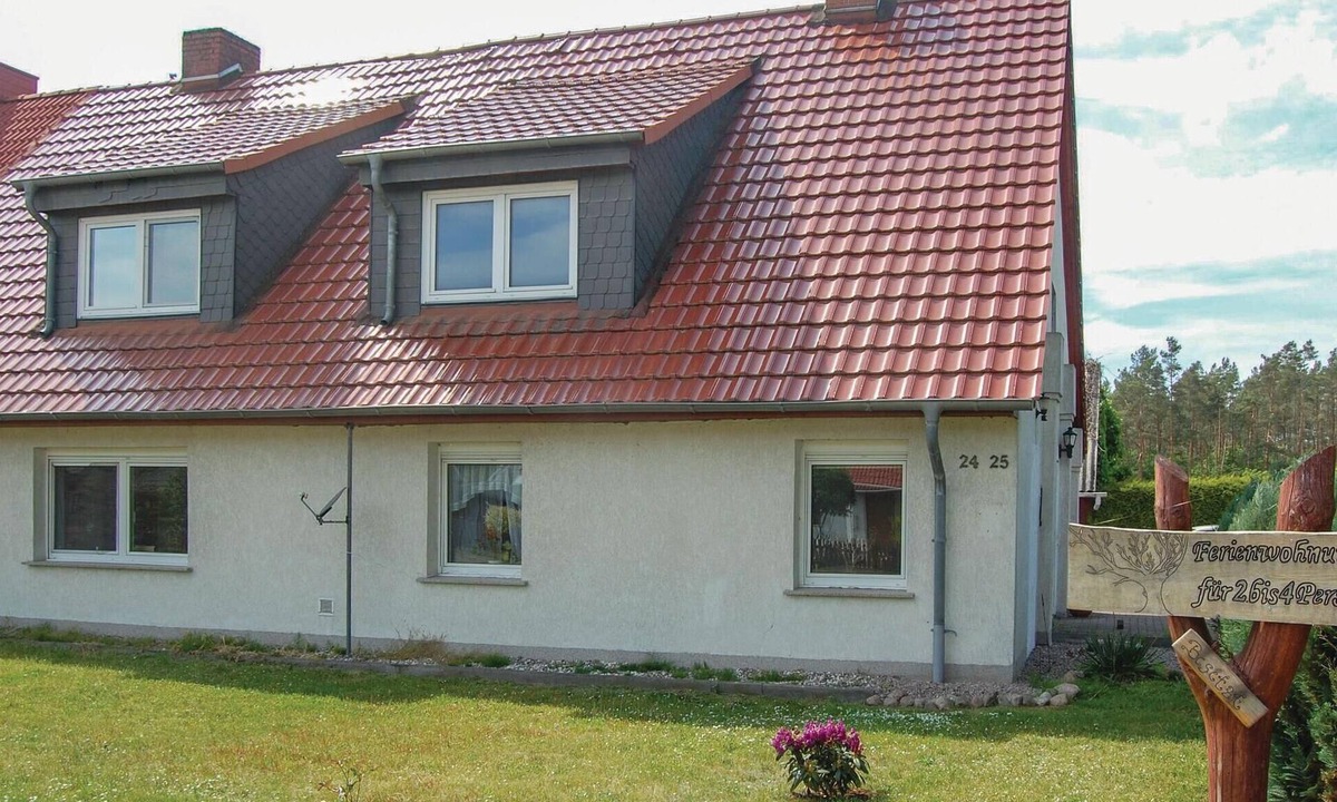 Hinrichshagen Apartment | Cozy apartment in Rostock with WiFi