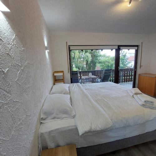 Albbruck Apartment | Cozy apartment near the Rhine