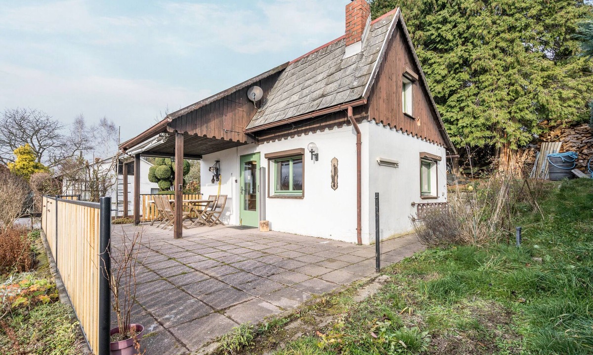 Hohnstein House | Cozy Kirschallee Cottage with Mountain View, Private Terrace & Shared Garden