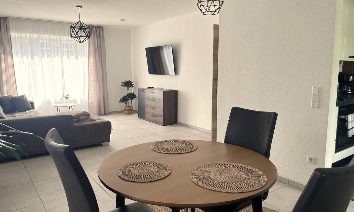 Rheine House | Cozy Suite in Rheine with a Garden, Close to the City & Just a Short Drive from the Highway