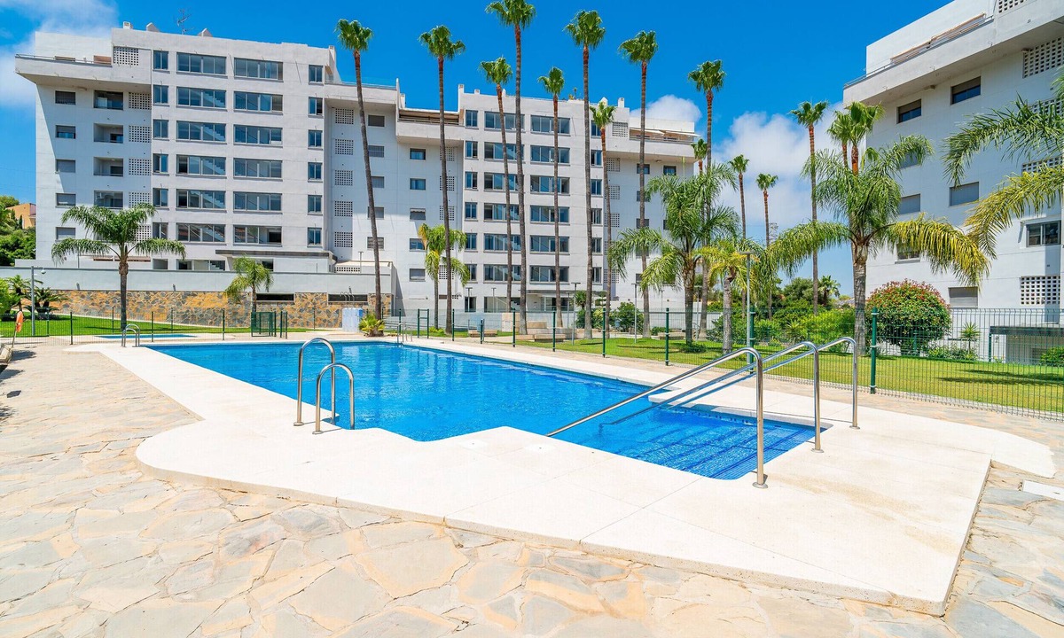 Fuengirola Apartment | Cubo's Vega Fuengirola Apartment & Parking/communal pool/terrace/free wifi