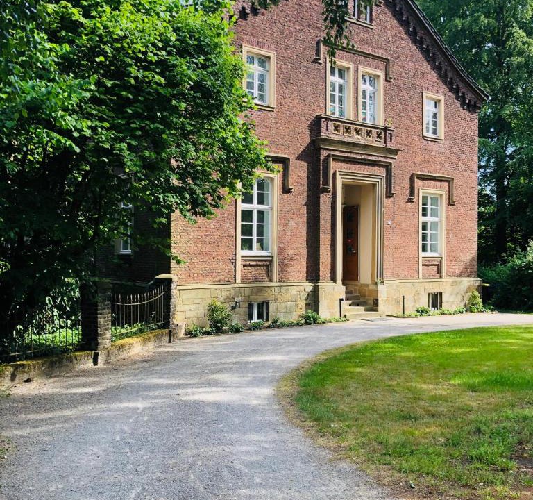 Bergkamen Apartment | Das Ministerhaus - exklusives Apartment auf historischem Gutshof