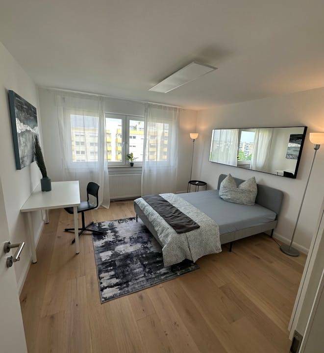 Furstenried-West Resort | 200 m² Private room ∙ 1 bedroom ∙ 1 guest