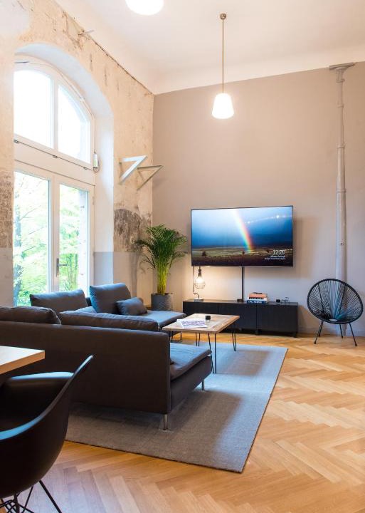 Lahr Apartment | Design Loft I 130 qm I Klimaanlage I Europapark 20min I 2 Etagen I 2 Bäder I Nespresso I Parkplatz