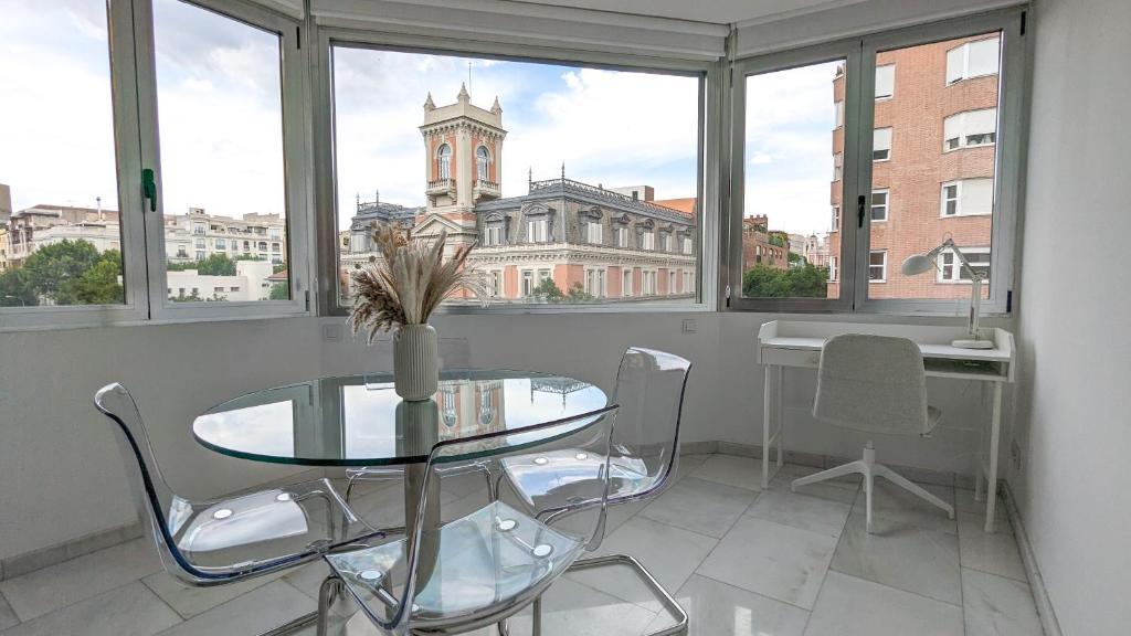 Almagro Apartment | DFLAT Escultor Madrid Apartments