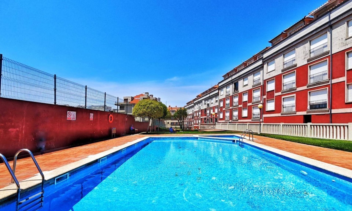 Portonovo Apartment | Disconnectaengalicia La Perla Premium, swimming pool and parking