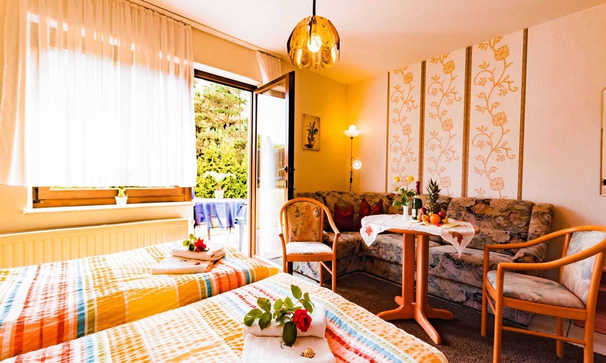 Trassenheide Bed & Breakfast | Double room - Family Pension & Apartments Fischer-Haus