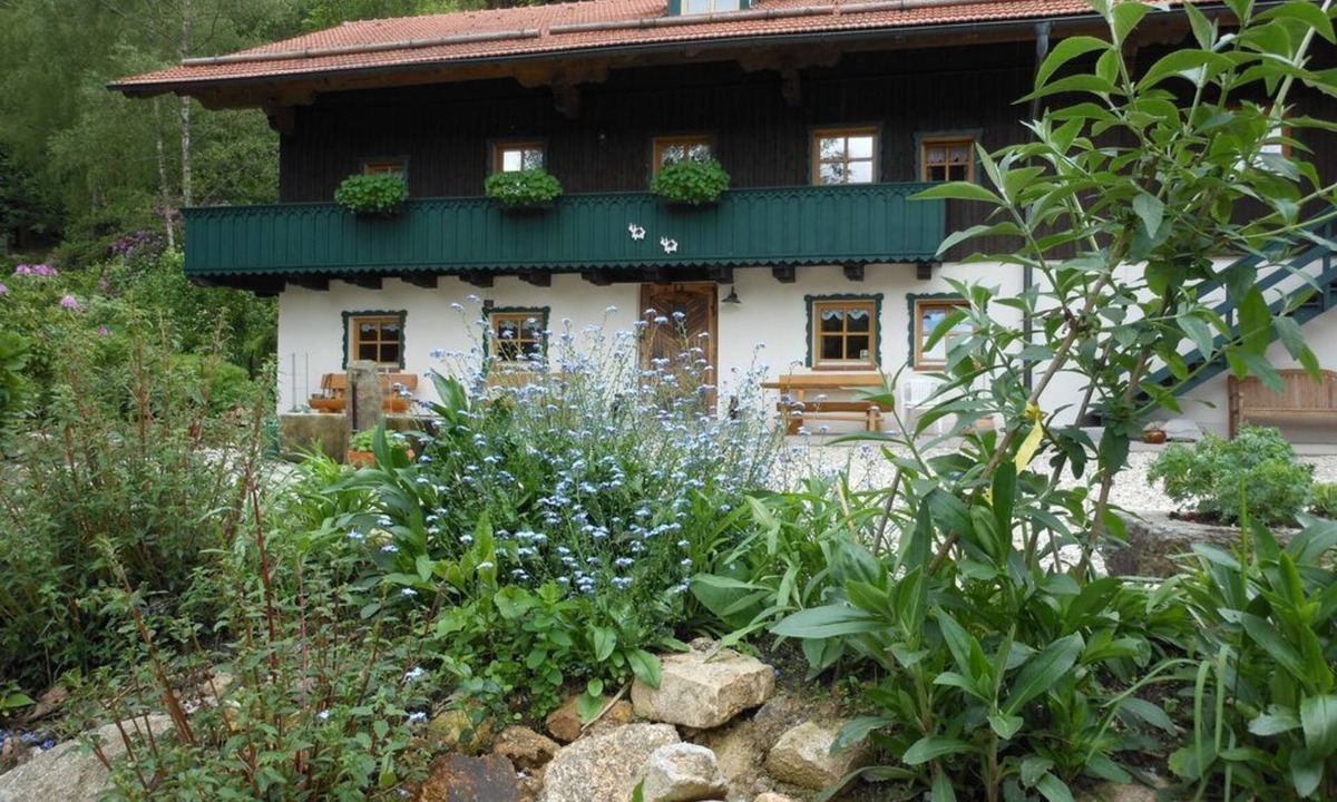 Kollnburg House | Dreamlike domicile for groups and large families in a secluded location (aktivCard)