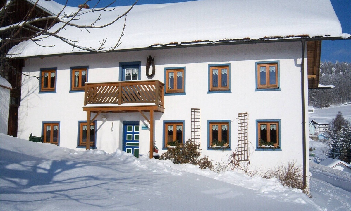 Zenting House | Ehemaliges Bauernhaus mit Liegewiese
