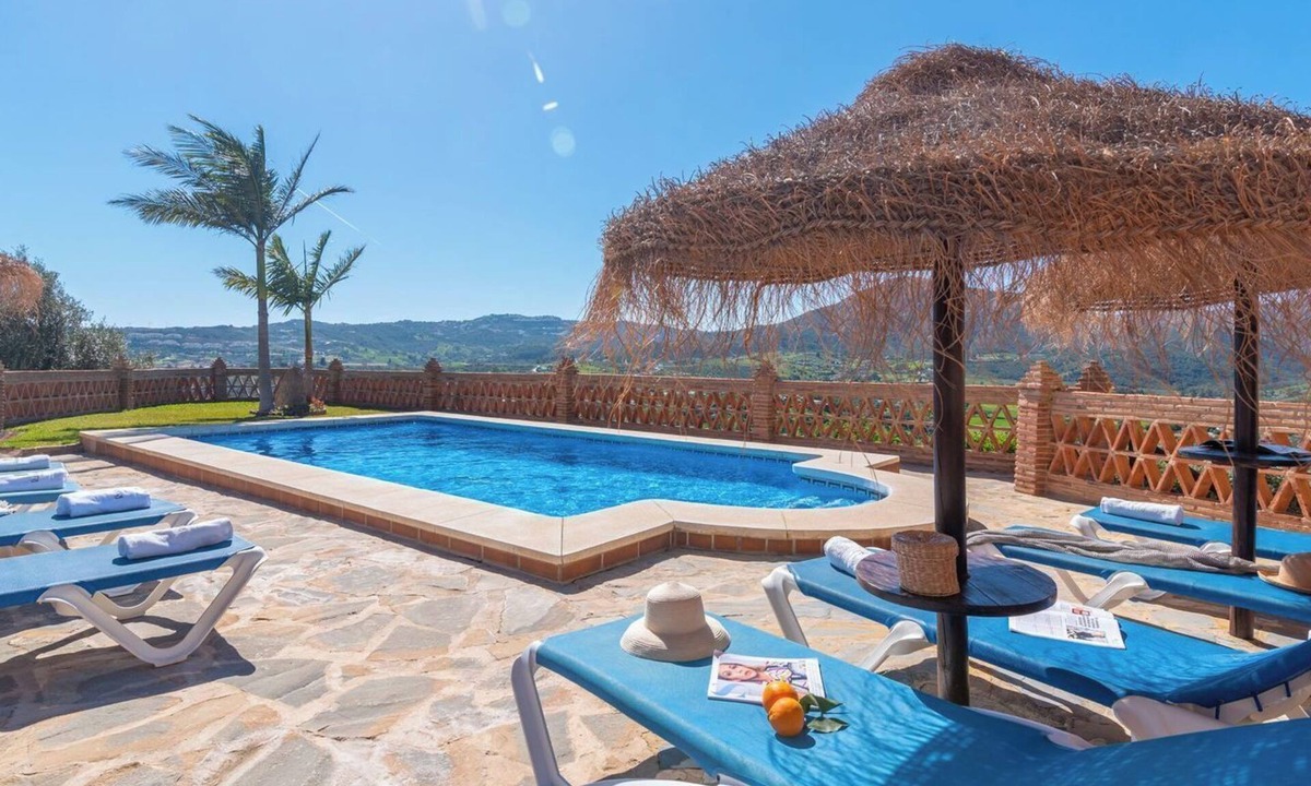 Mijas Villa | El Acebuche Mijas by Ruralidays