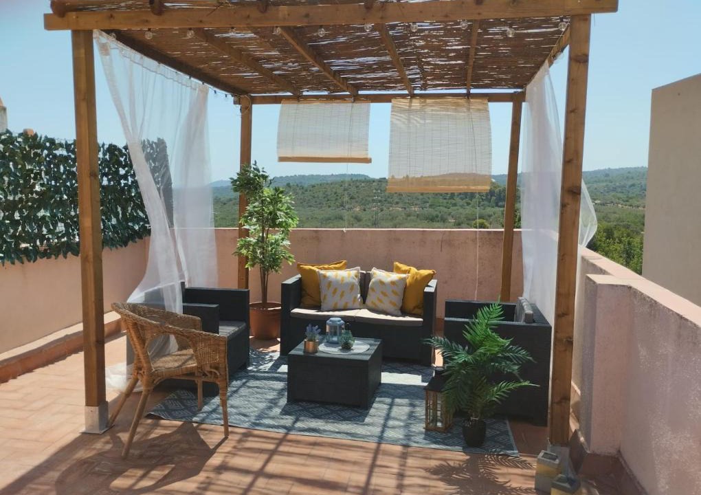 San Jorge House | EL LLIMONER