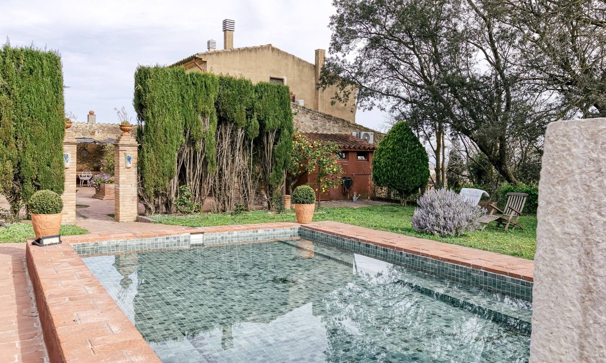 Ventallo Apartment | 'El Pedró Rural' Apartment with Mountain Views, Wi-Fi, and Air Conditioning