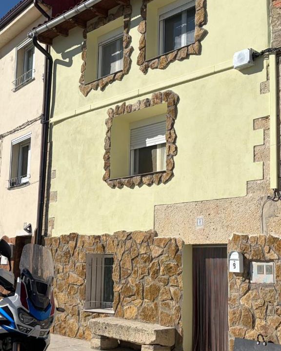 Merindad de Cuesta-Urria House | El Refugio de Iñaki