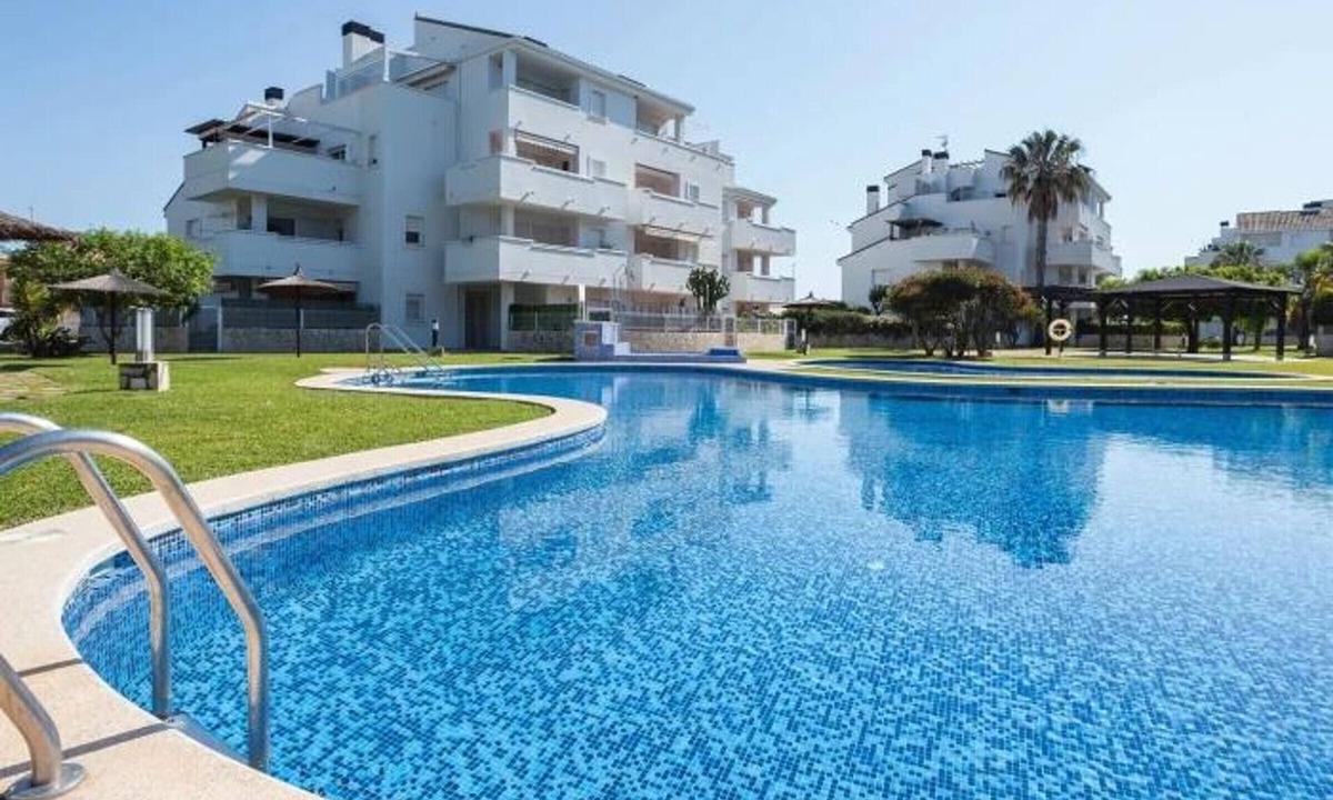 Les Deveses Apartment | Elegant apartment near the beach - 4 guests