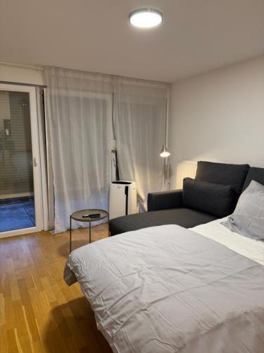 Werne Apartment | Emma City Apartment Werne, barrierefrei, zentral mit Balkon und Parkplatz