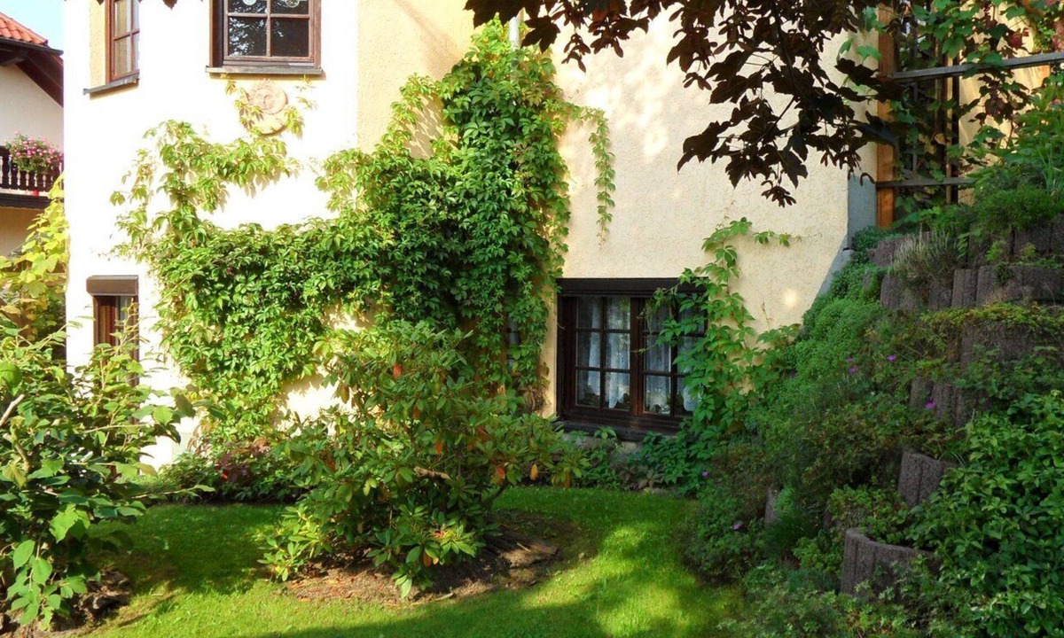 Duerrroehrsdorf-Dittersbach Apartment | Enjoy a vacation on the edge of Saxon Switzerland