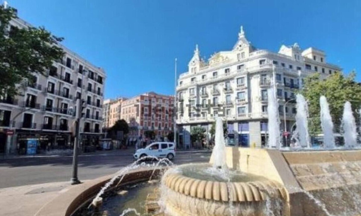 Trafalgar Apartment | Exclusive 5-Bedroom Urban Villa in Prestigious Chamberí – Fully Renovated