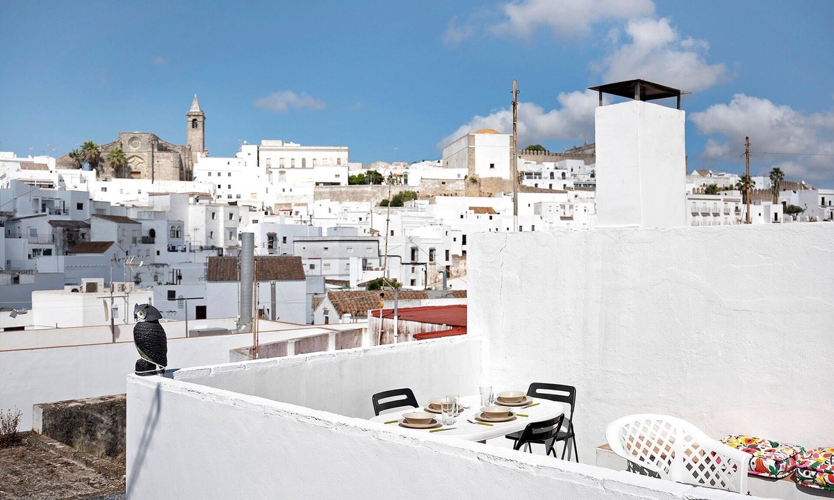 San Ambrosio House | Exclusive apartment with roof terrace in the old town - Precioso apartamento en Vejer con terraza