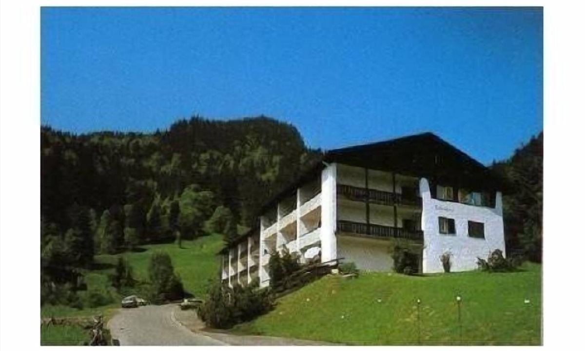 Falkenhorst Wohnung | Tiefenbach