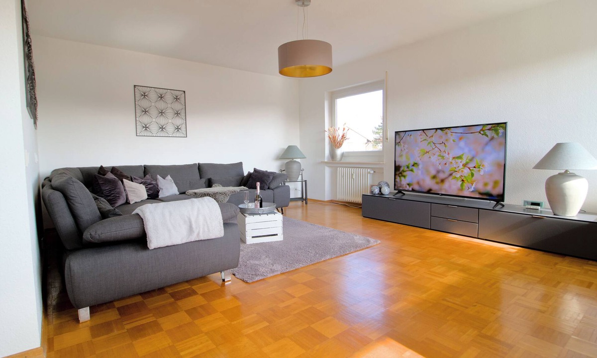 Volkertshausen Apartment | Family-friendly 4.5-room vacation apartment Bella WLAN included