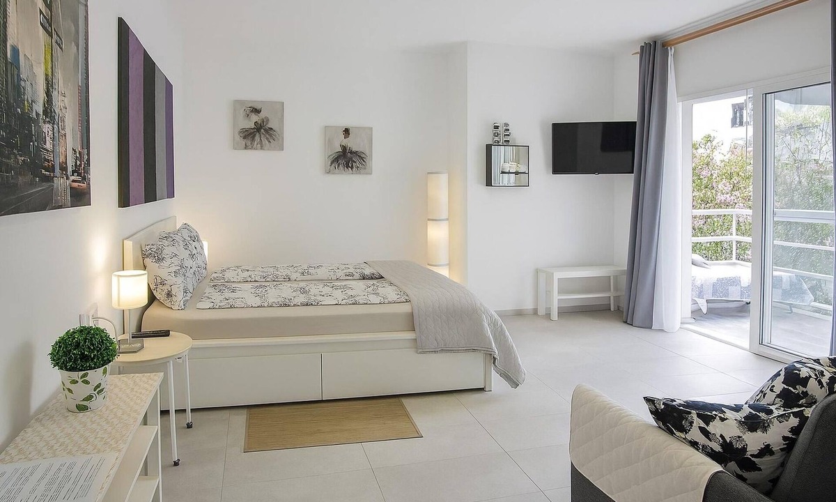 Puerto de la Cruz Apartment | Fantastico 4 - with large private terrace, free parking, air conditioning, BBQ