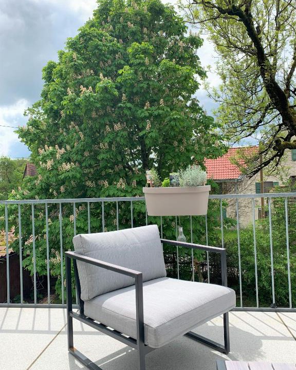 Memmingen Apartment | Fe Wo Brunnen - 120 qm - ruhige Lage - viel Natur- komfortabel - grosser Balkon und Garten - 3D Rundgang verfügbar