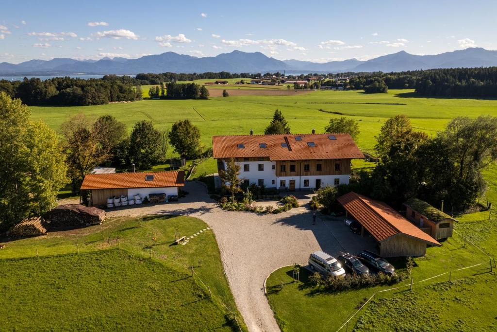 Seeon-Seebruck Apartment | Fembacher Alm