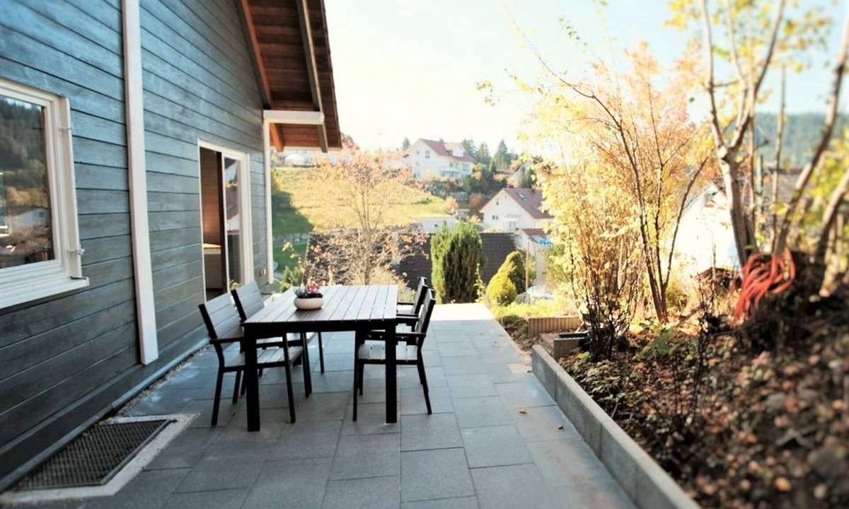 Lauterbach House | Ferienhaus, 160qm, Kamin und Garten, 5 Schlafzimmer, Max. 12 Personen