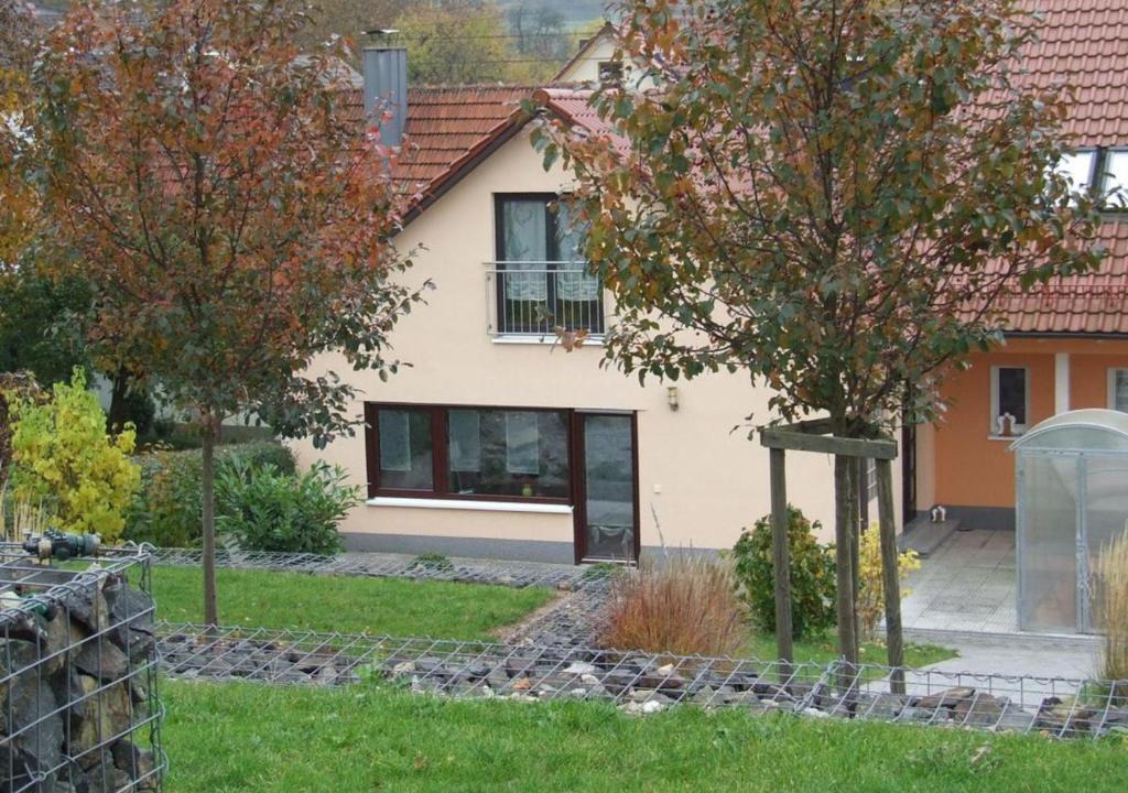 Sulzfeld House | Ferienhaus Dorfglück Bischof 97633 Sulzfeld-Leinach